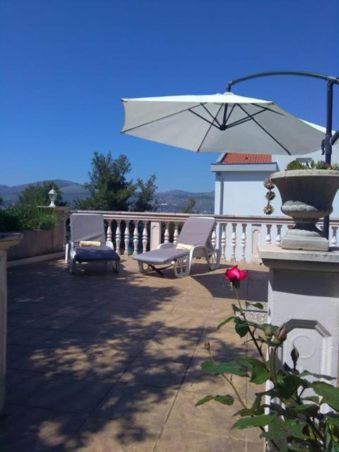 Villa Caroline Trogir Buitenkant foto
